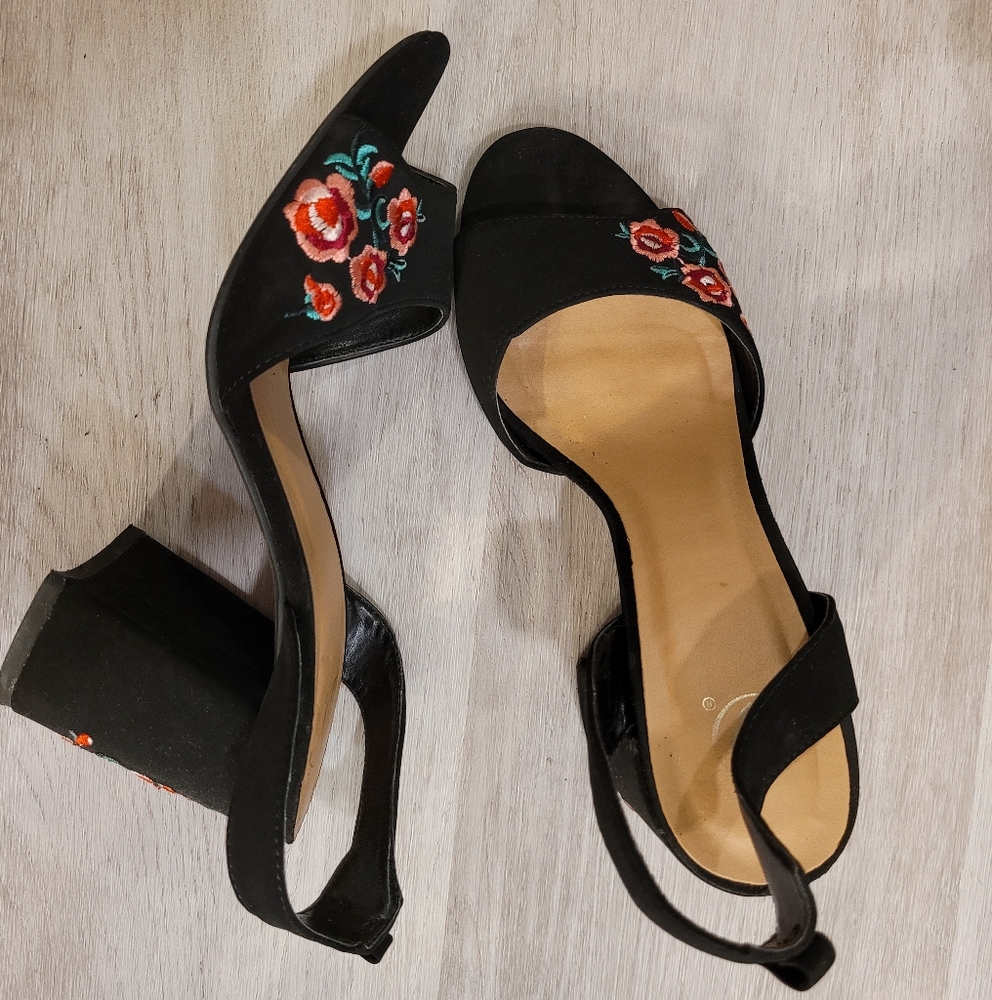 Heels 👠 luxury